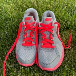 Nike womens sneakers